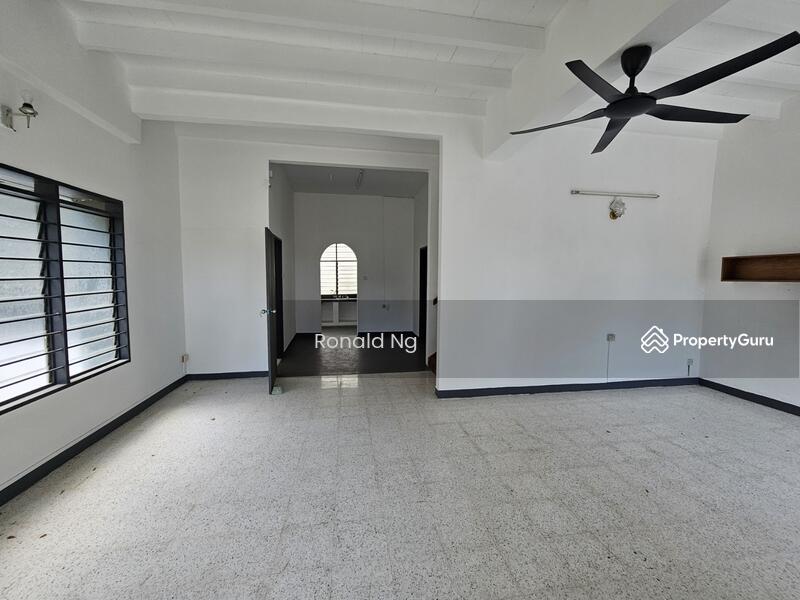 Untuk Dijual - 2 Storey Semi D Corner Tanjung Tokong Tanjung Bungah