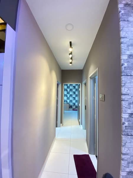 Servis Apartment untuk Dijual di Bsp Skypark - Leia Lian - Corridor - PropertyGuru.com.my