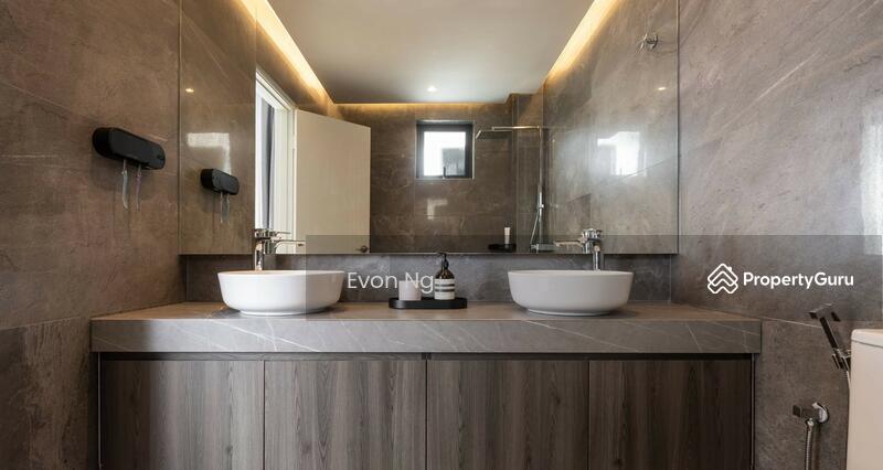 Near [Seremban 2] extra land 30ft 22 x 110 Modern Comcept Premium Link home untuk Untuk Dijual - RM 750,000, Feb 2026 - PropertyGuru.com.my