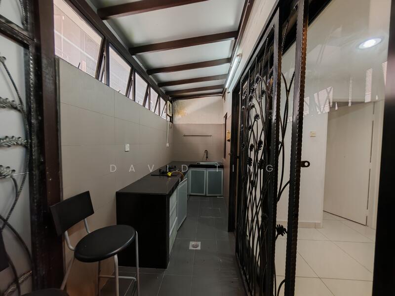 3-storey Terraced House for Sale in Lake Fields (Sungai Besi) - David Ting - PropertyGuru.com.my