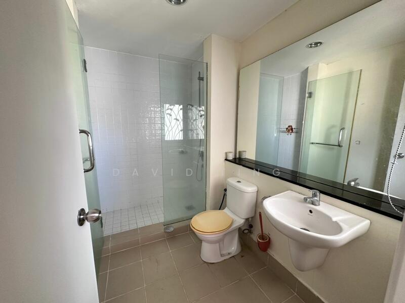 3-storey Terraced House for Sale in Lake Fields (Sungai Besi) - David Ting - PropertyGuru.com.my