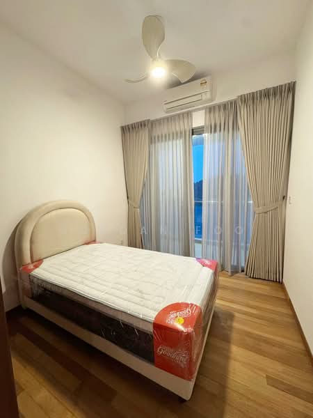 Condominium for Sale at Queens Residences Q1 @ Queens Waterfront - Jordan Foo - Bedroom - PropertyGuru.com.my