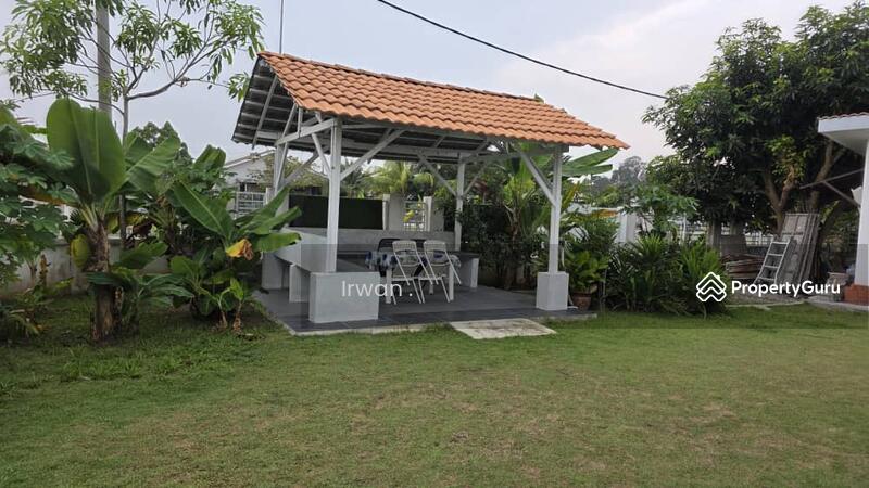 Semi-Detached House for Sale in Bandar Saujana Putra (Tanjong Duabelas) - Irwan Affandi - PropertyGuru.com.my