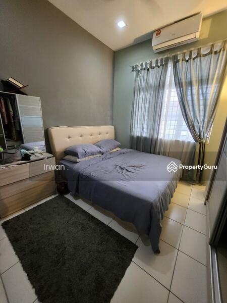 Semi-Detached House for Sale in Bandar Saujana Putra (Tanjong Duabelas) - Irwan Affandi - PropertyGuru.com.my