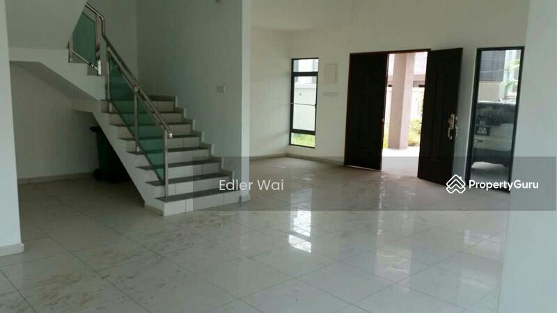 Untuk Dijual - 3 Storey Bungalow @ Taman Kerjasama