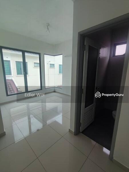 Untuk Dijual - 3 Storey Bungalow @ Taman Kerjasama