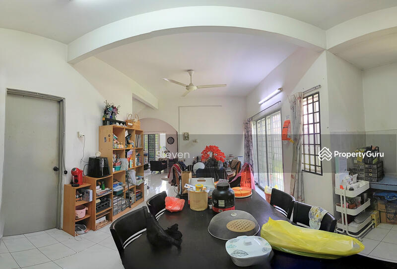 For Sale - Taman Seri Ampang Rumah Banglo Dua Tingkat Keluasan 4,746kps
