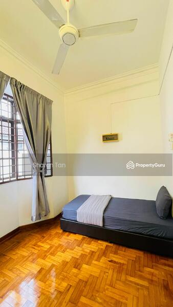 Untuk Dijual - Semi-D house at Taman Rinting