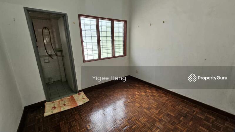 Untuk Dijual - Anggerik Aranda