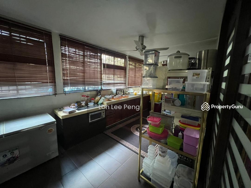 For Sale - Bungalow at Taman Bukit Kempas