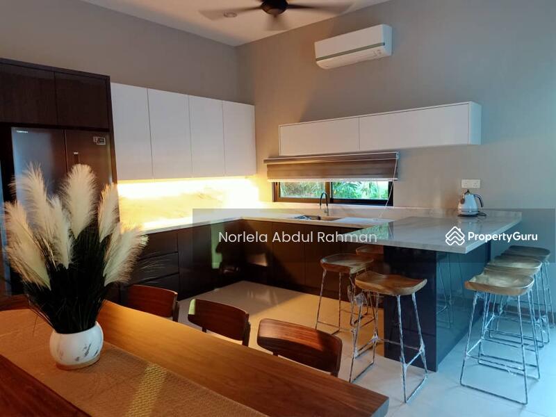 For Sale - College Heights, Garden Resort