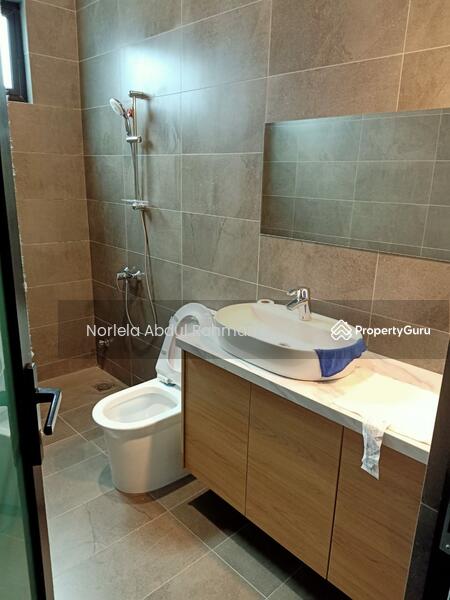 For Sale - College Heights, Garden Resort