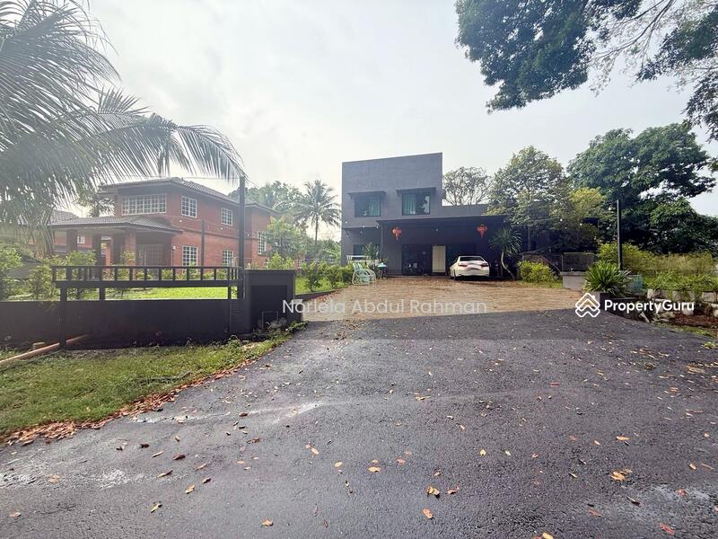 For Sale - College Heights, Garden Resort