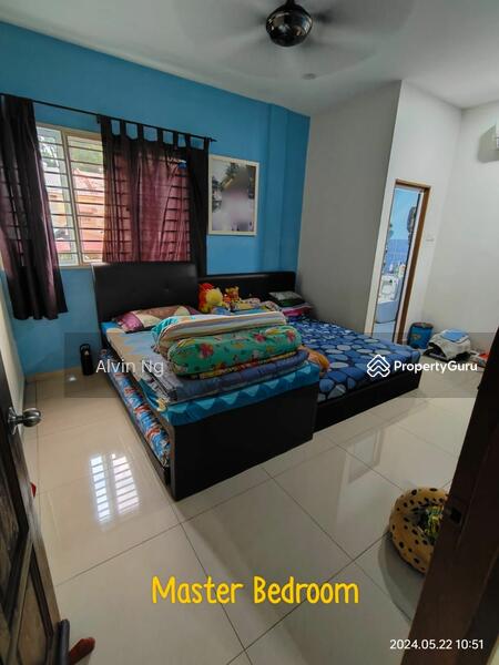Untuk Dijual - Townhouse at Taman Wangsa Permai