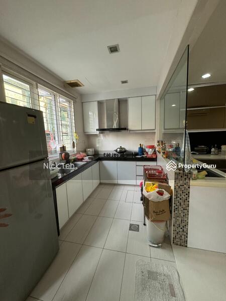 For Sale - Taman Sea