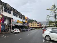 For Sale - 3 Storey Shop, Corner unit, Facing main road, Jerantut
