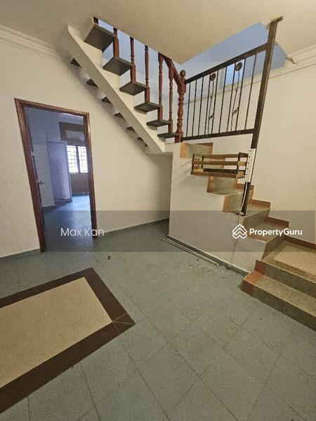 Untuk Disewa - Mount Austin Mount Austin Mount AustinMount AustinMount Austin
