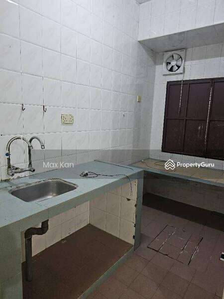 Untuk Disewa - Mount Austin Mount Austin Mount AustinMount AustinMount Austin