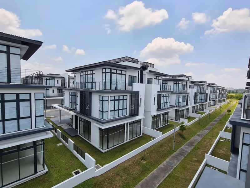 Semi-Detached House for Sale in Presint 12 (Putrajaya) - Fakhzan Badiran - Exterior - PropertyGuru.com.my