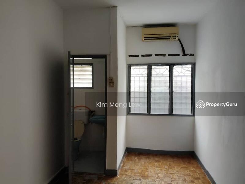 Untuk Dijual - Taman Lembah Maju