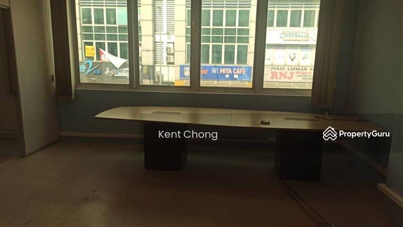 For Sale - BANDAR PUTERI 1ST FLOOR SHOP OFFICE BESIDE LRT