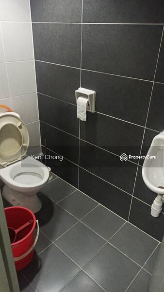For Sale - BANDAR PUTERI 1ST FLOOR SHOP OFFICE BESIDE LRT