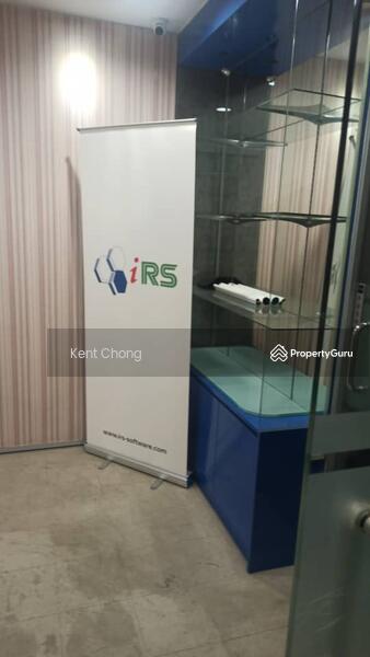 For Sale - BANDAR PUTERI 1ST FLOOR SHOP OFFICE BESIDE LRT