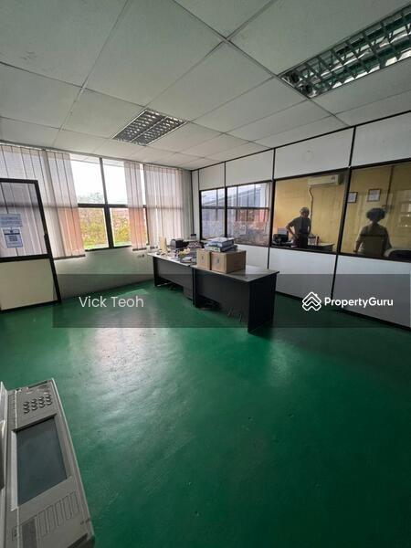 For Rent - Semi D Warehouse Factory Lorong Perusahaan Maju Taman Pelangi Perai