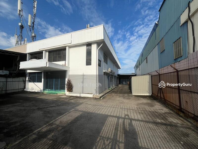 For Rent - Semi D Warehouse Factory Lorong Perusahaan Maju Taman Pelangi Perai