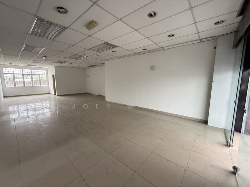 Shop for Rent in Kampung Baru Seri Kembangan (Seri Kembangan) - Joey Wong - Interior - PropertyGuru.com.my