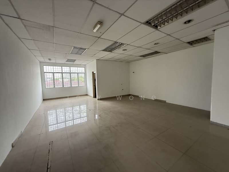 Shop for Rent in Kampung Baru Seri Kembangan (Seri Kembangan) - Joey Wong - Interior - PropertyGuru.com.my