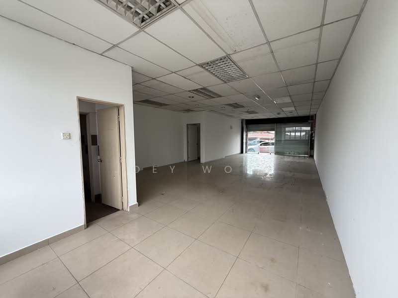 Shop for Rent in Kampung Baru Seri Kembangan (Seri Kembangan) - Joey Wong - Interior - PropertyGuru.com.my