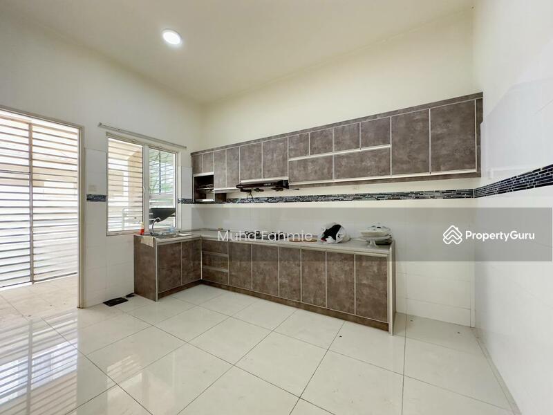 Marbella, D'Kayangan, Seksyen 13, Shah Alam