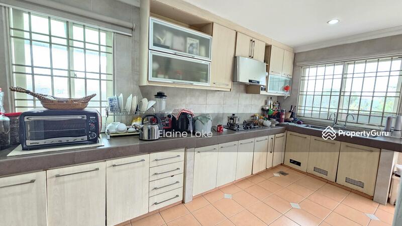 For Sale - Taman United
