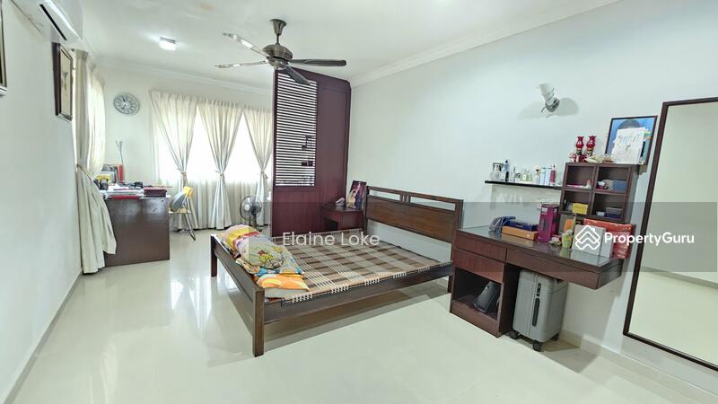 For Sale - Taman United