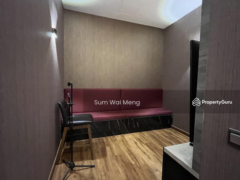 Untuk Dijual - KLGCC Resort: East Residence