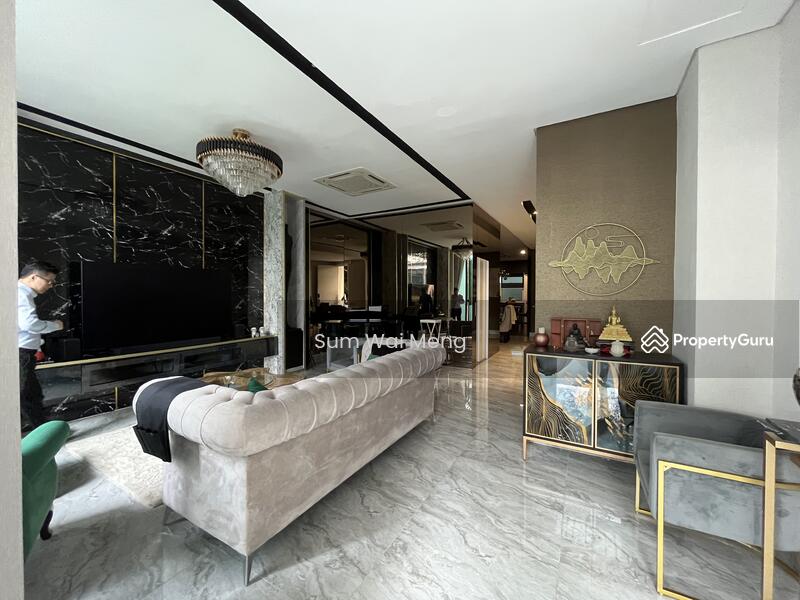 Untuk Dijual - KLGCC Resort: East Residence