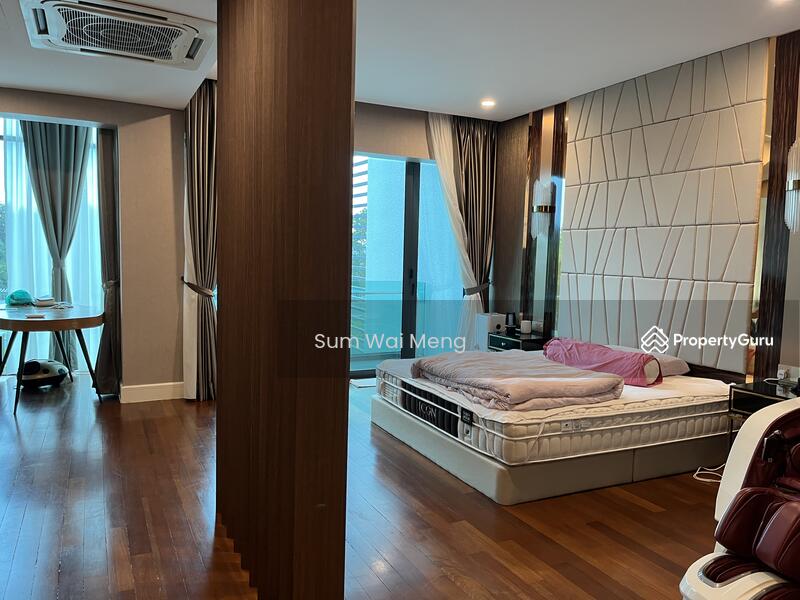 Untuk Dijual - KLGCC Resort: East Residence