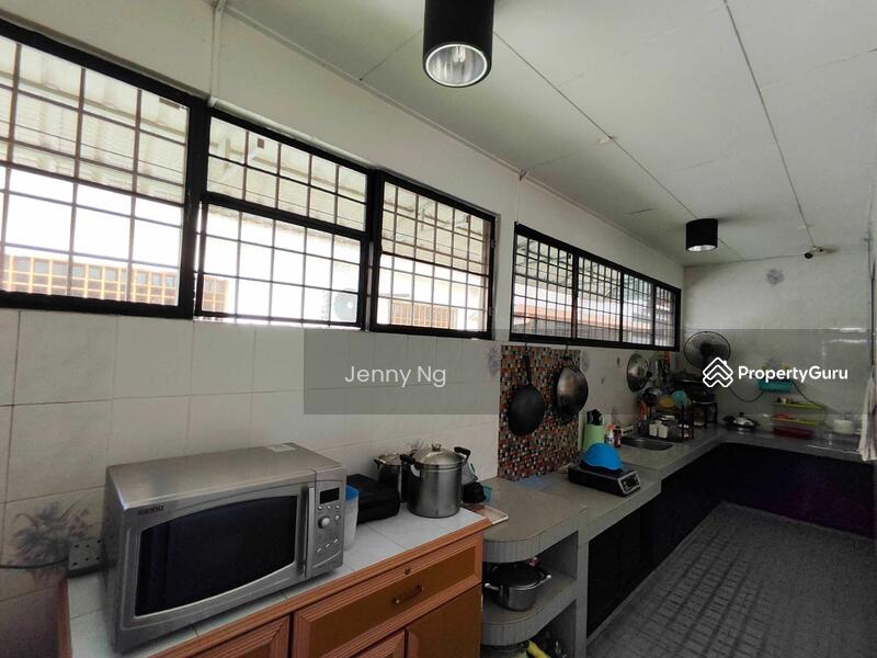 Untuk Dijual - 2 Sty Corner House at Tmn Silibin Ipoh