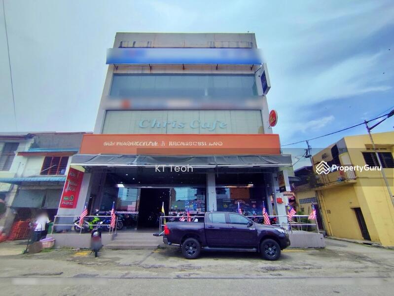 Untuk Dijual - Below Market Value; 3 Units 4 Storey Shop Office @ Teluk Intan