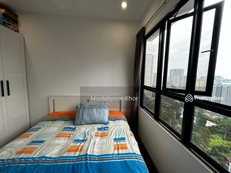 For Sale - Senzvilles (Senzo Residence)