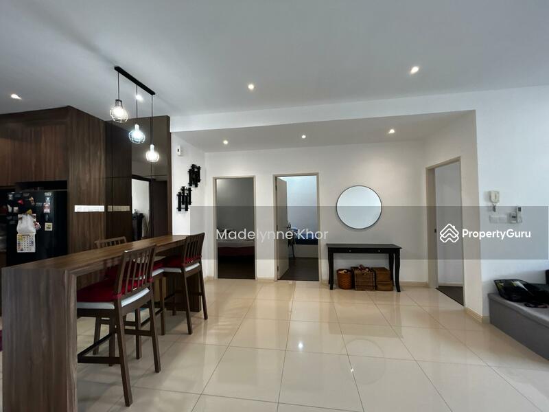 For Sale - Senzvilles (Senzo Residence)