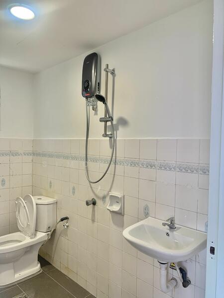 For Rent - Pandan Heights Condominium