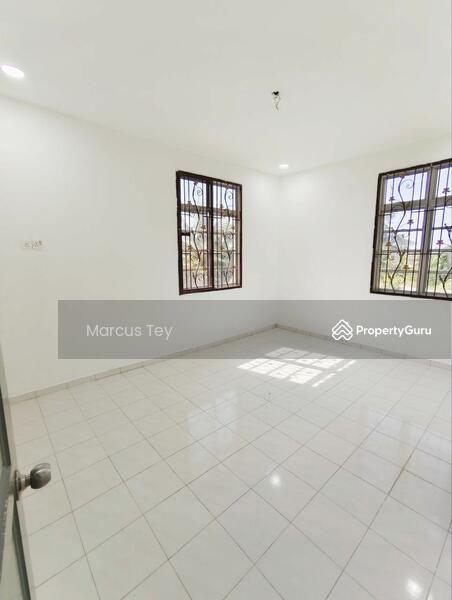 Untuk Dijual - Kulai Kulai Kulais
