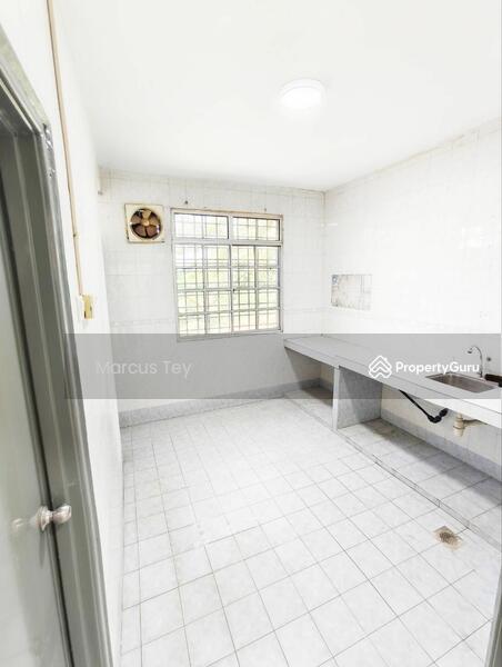 Untuk Dijual - Kulai Kulai Kulais