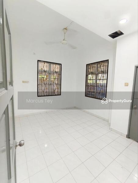 Untuk Dijual - Kulai Kulai Kulais