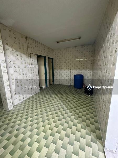 For Sale - Taman Daya Shop Apartment