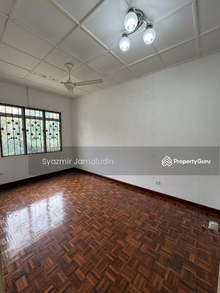 For Sale - Corner lot Freehold open 2 storey semi D bangi