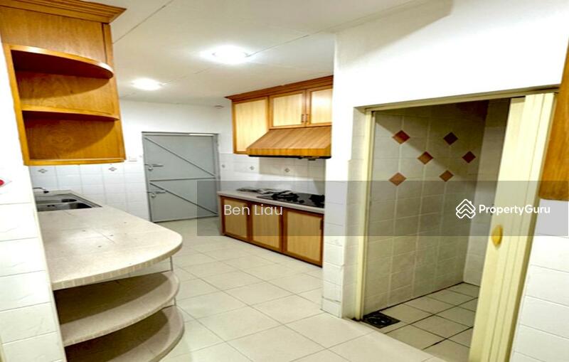 For Rent - Greenlane 2 Storey Terrace House in Jalan Delima