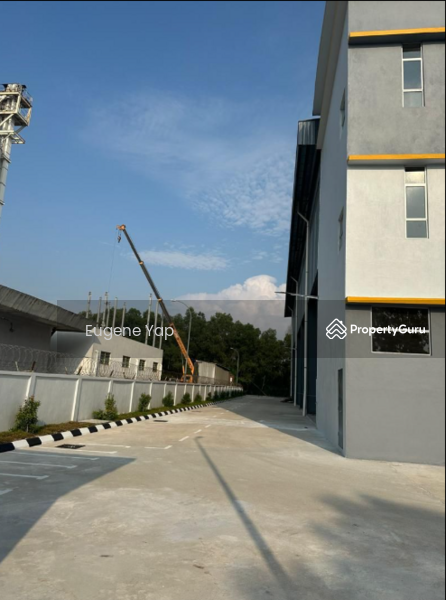 For Rent - (NEW Bungalow Factory) Alam Jaya @ Puncak Alam , Sungai Buloh
